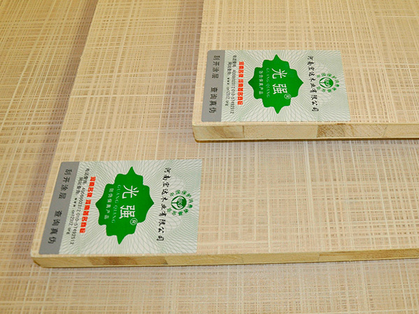 高档杨木细木工板免漆生态板大芯板（大白布纹）